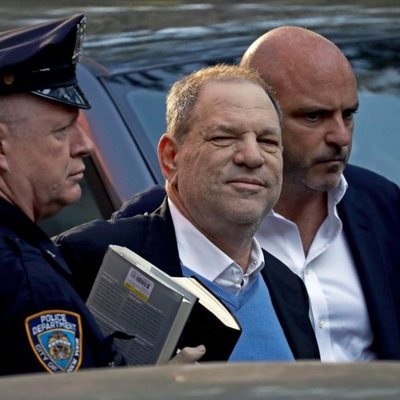 Untouchable (Intocable)