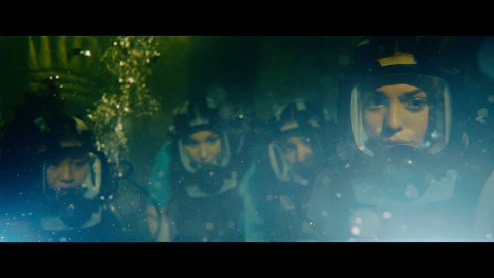A 47 metros 2: El terror emerge