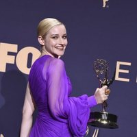 Julia Garner Emmy 2019