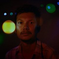 Manta Ray: Los espíritus ausentes