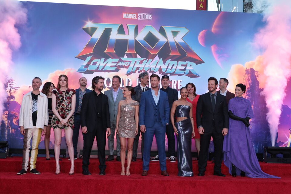 El equipo de 'Thor: Love and Thunder' en la premiere mundial