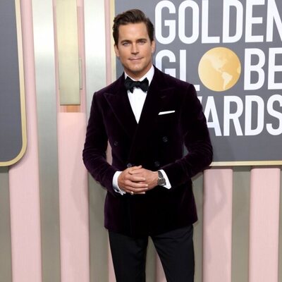 matt-bomer-alfombra-roja-globos-oro-2023