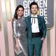 Naomi y Adam Scott en la alfombra roja de los Globos de Oro 2023