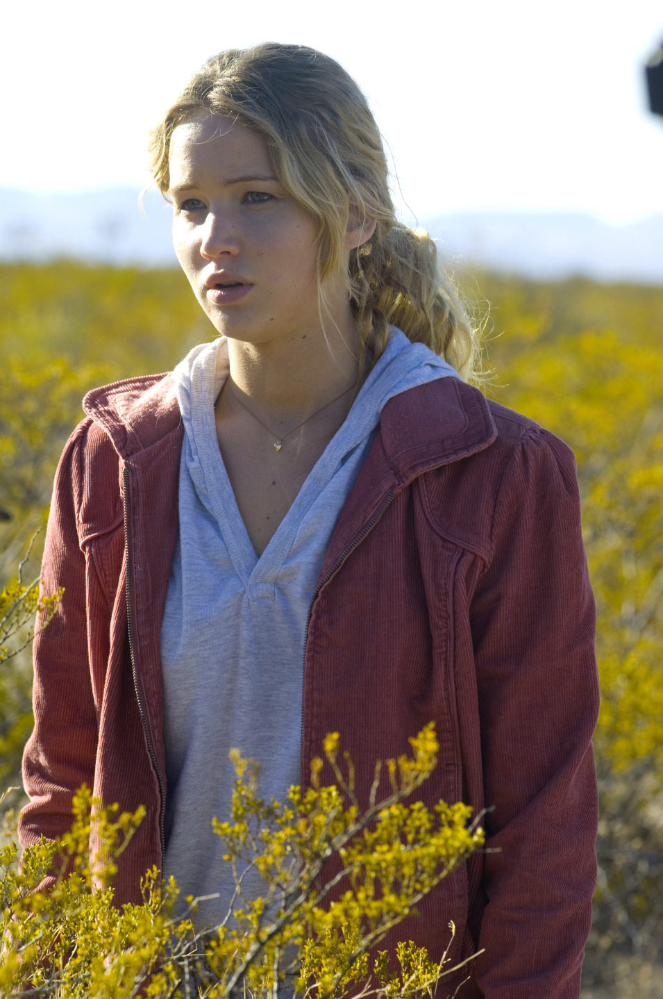 Lejos de la tierra quemada