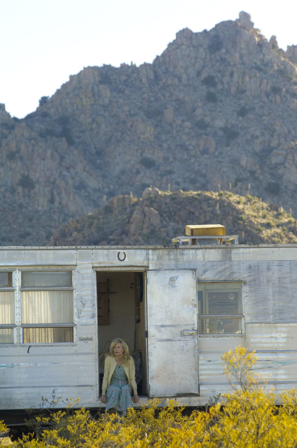 Lejos de la tierra quemada