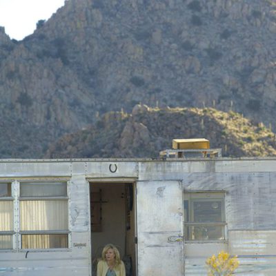 Lejos de la tierra quemada