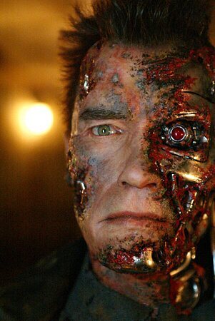 Arnold Schwarzenegger en 'Terminator 3: la reblión de las máquinas'