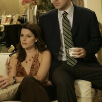 Relative Strangers: Una familia casi perfecta