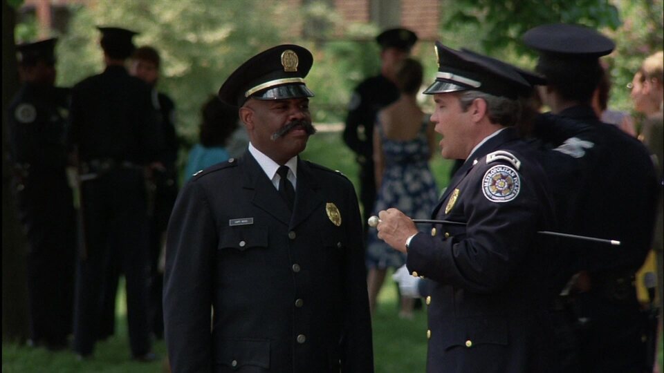 Loca academia de policía