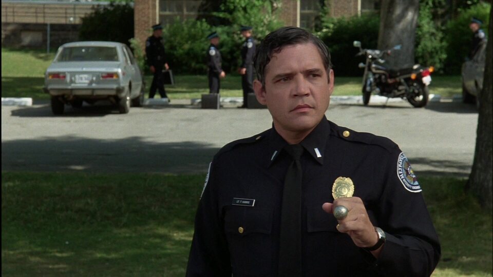 Loca academia de policía