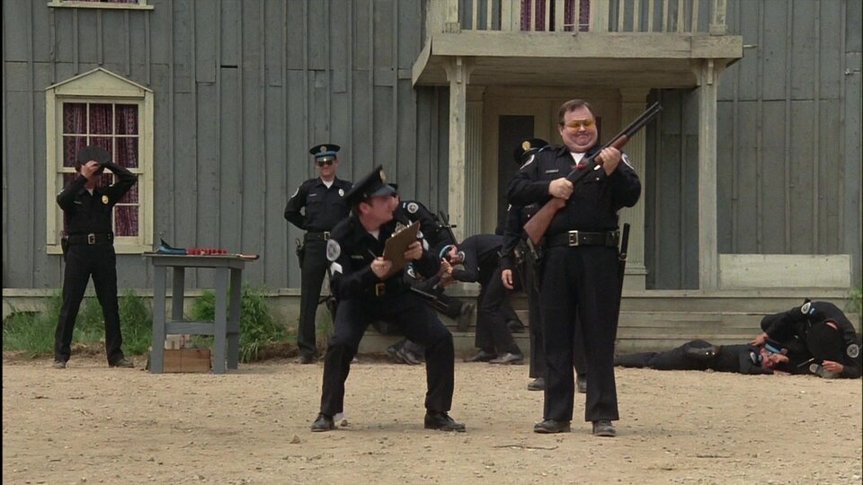 Loca academia de policía