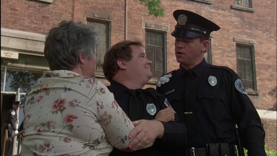 Loca academia de policía