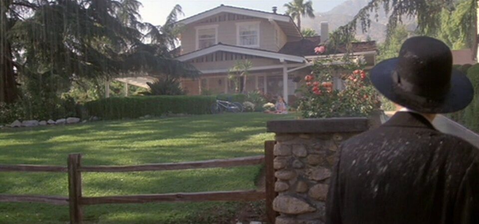 Poltergeist II: El otro lado