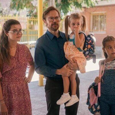 Padre no hay más que uno 4: Campanas de boda