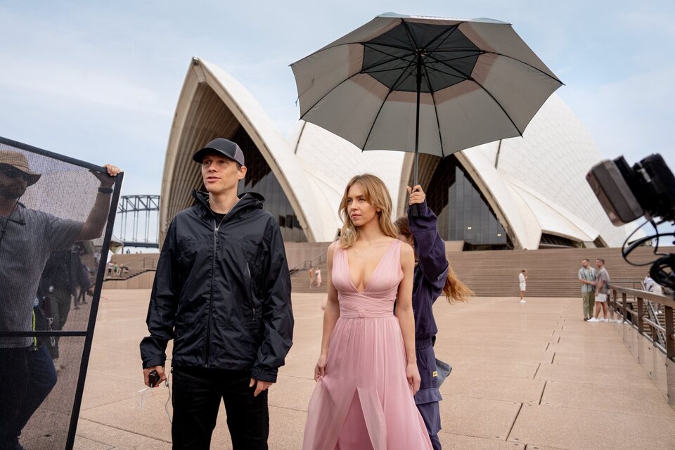 Cualquiera menos tú