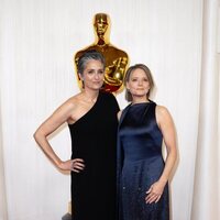 Jodie Foster y Alexandra Hedison en la alfombra roja de los Oscar 2024