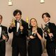 El equipo de 'Godzilla Minus One' con el Oscar a los mejores efectos especiales