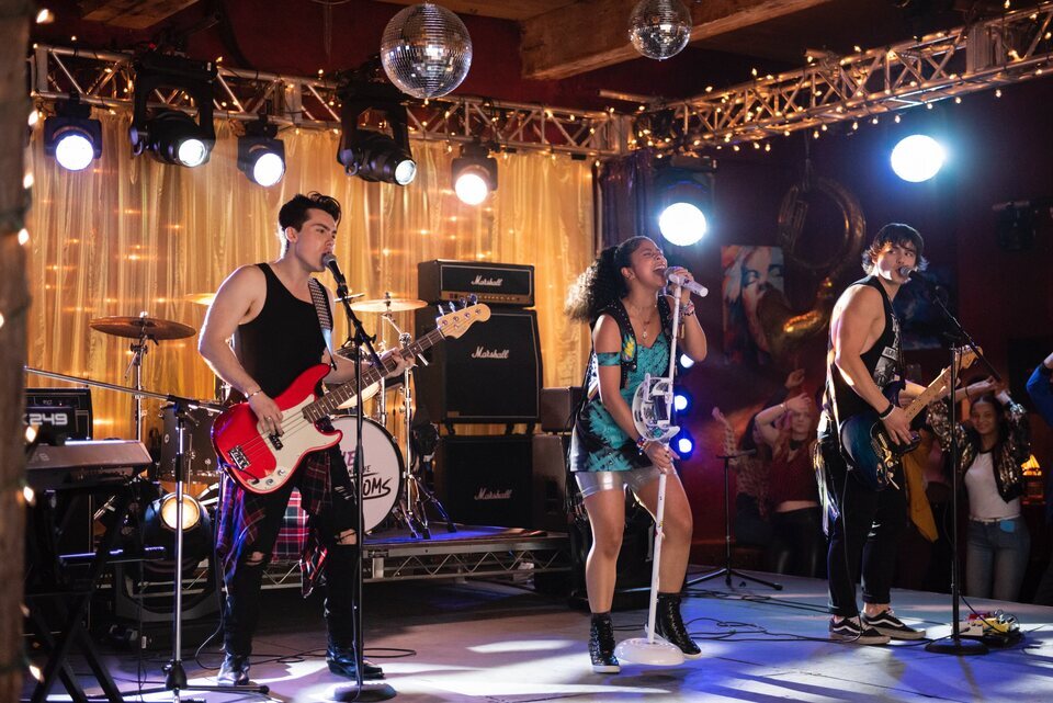 Julie and the Phantoms