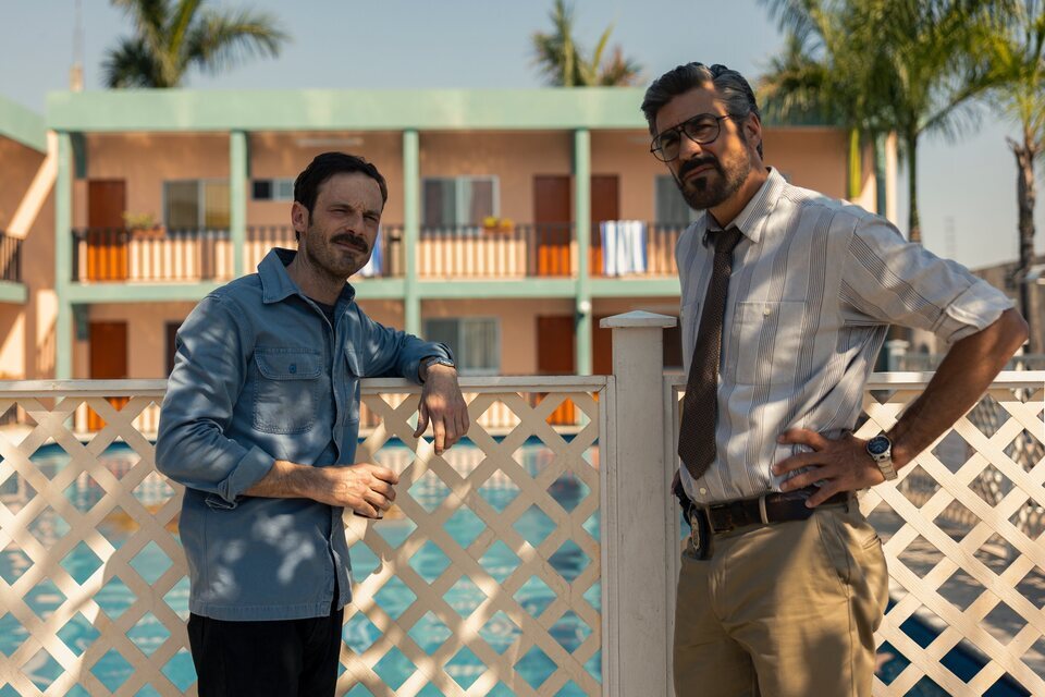 Narcos: México
