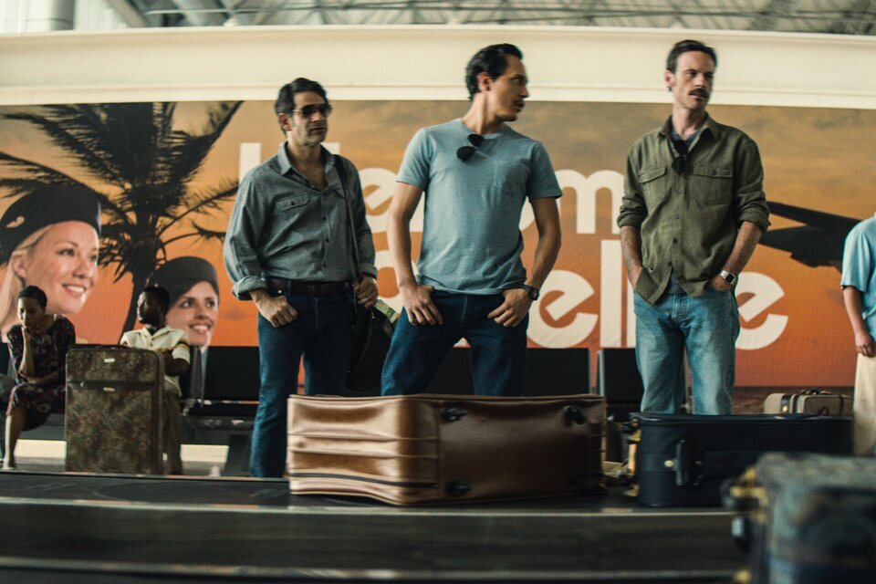 Narcos: México