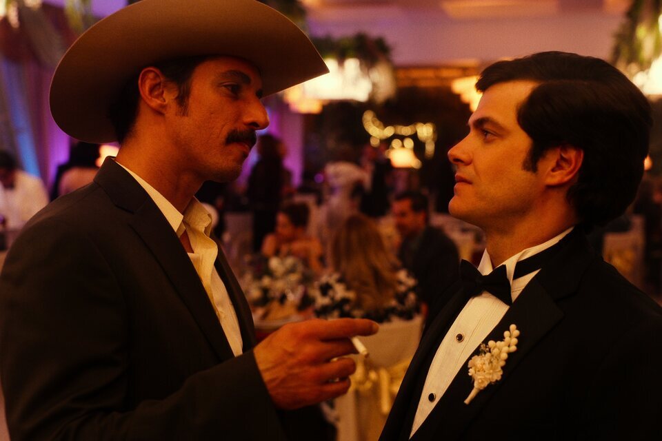 Narcos: México