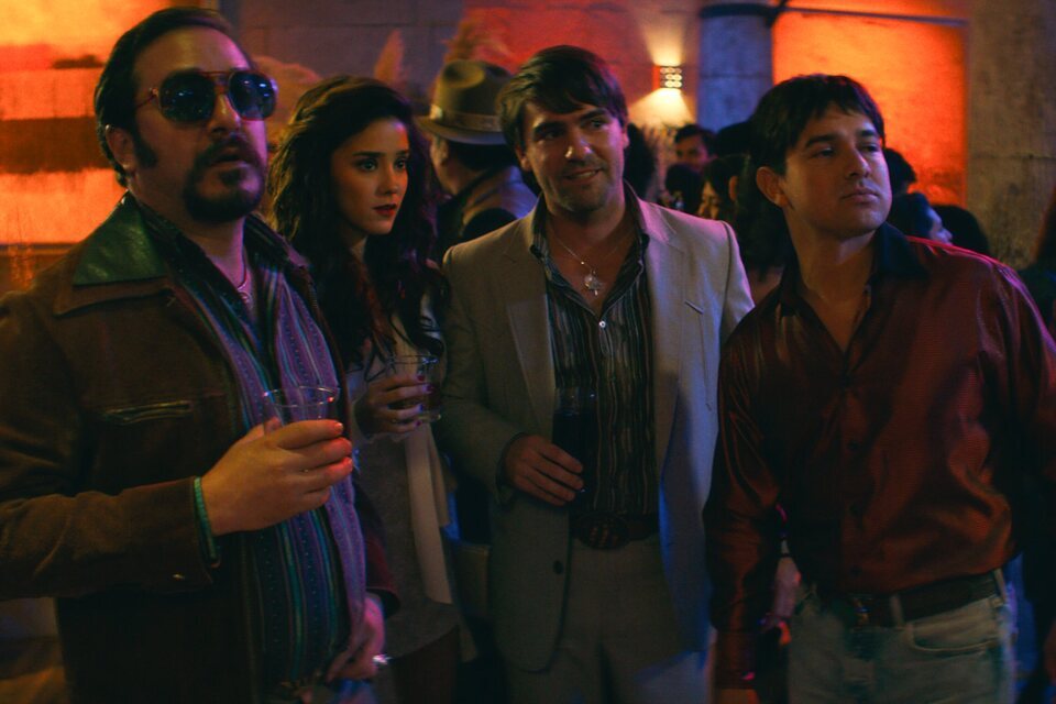 Narcos: México