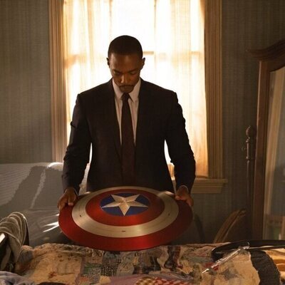 Falcon y el Soldado de Invierno