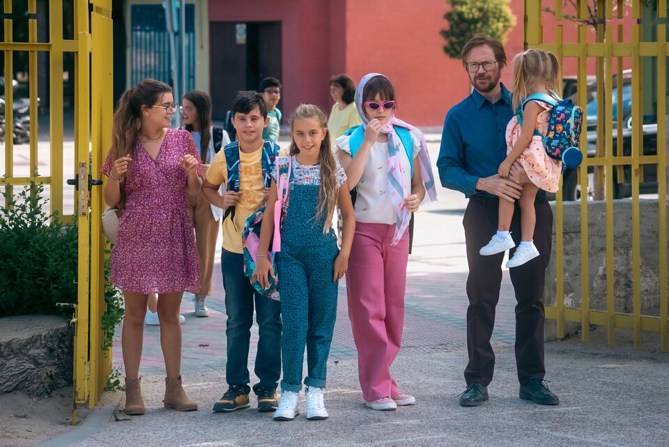 Padre no hay más que uno 4: Campanas de boda