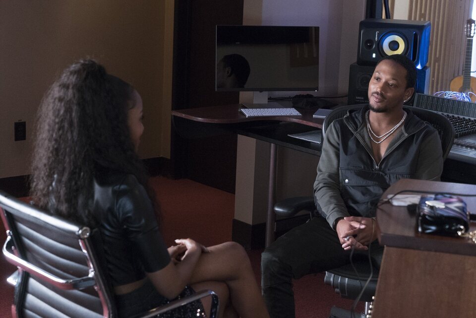 Famous in Love