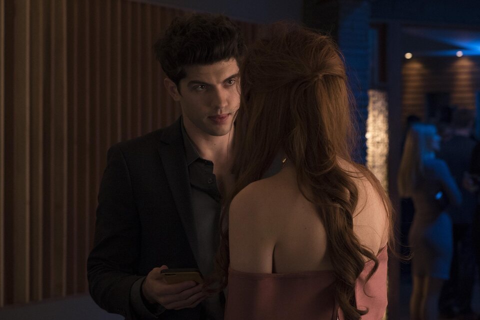 Famous in Love