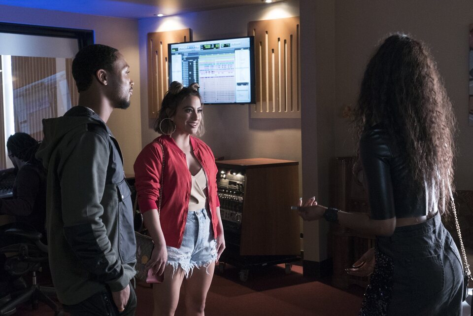Famous in Love