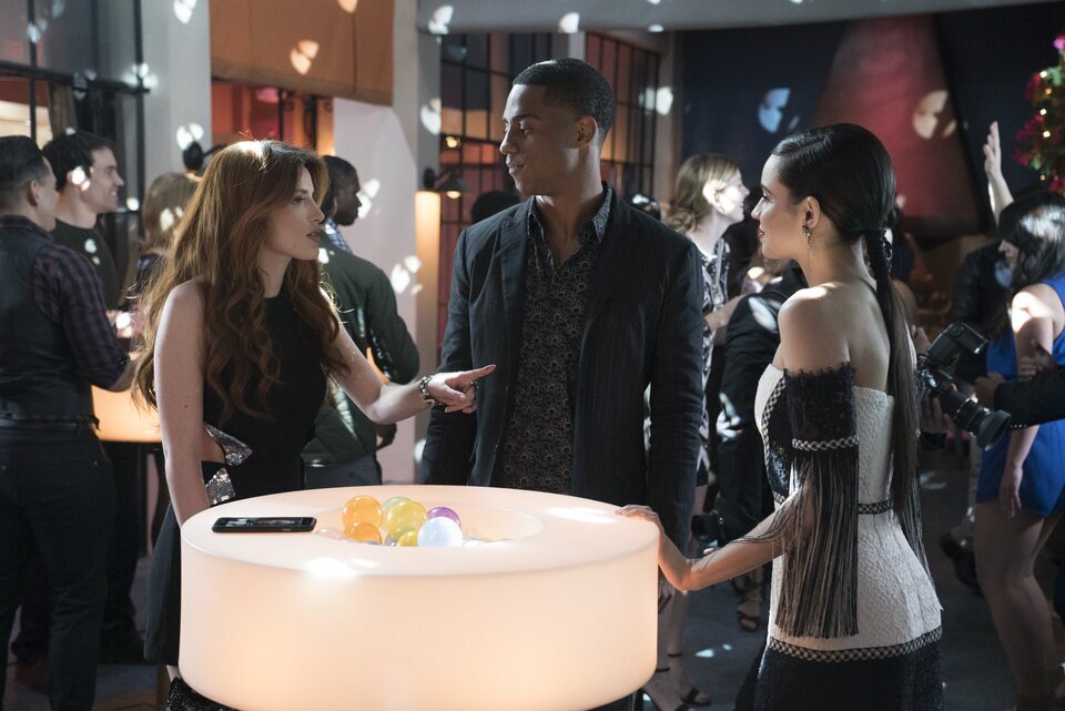 Famous in Love