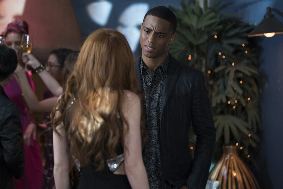 Famous in Love