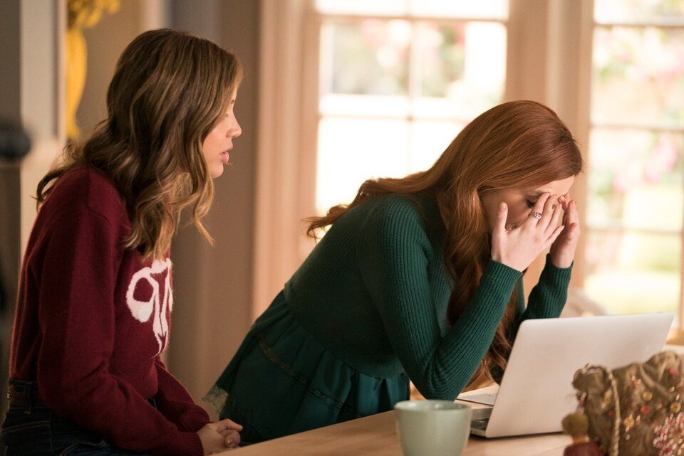 Famous in Love