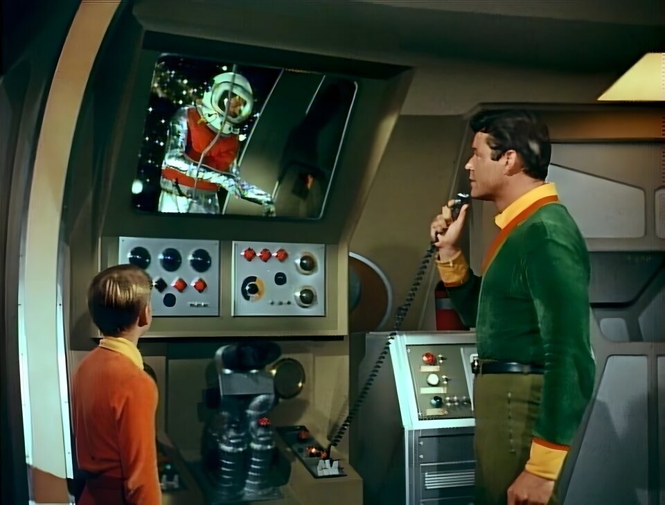 Perdidos en el espacio