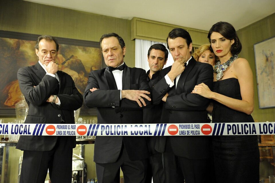 Los misterios de Laura