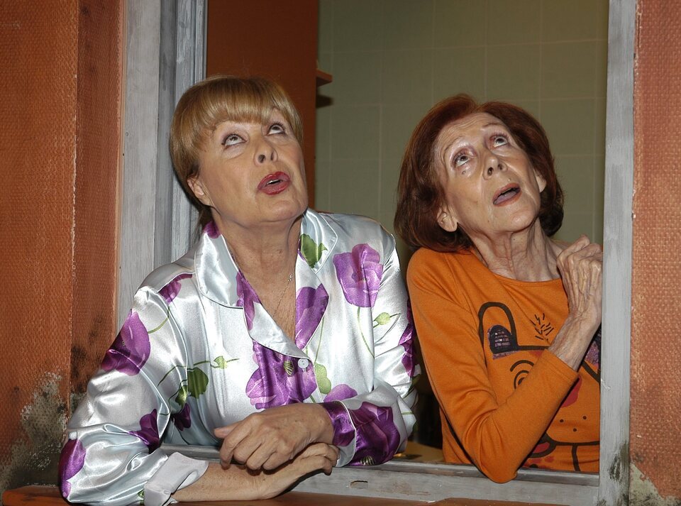Aquí no hay quien viva