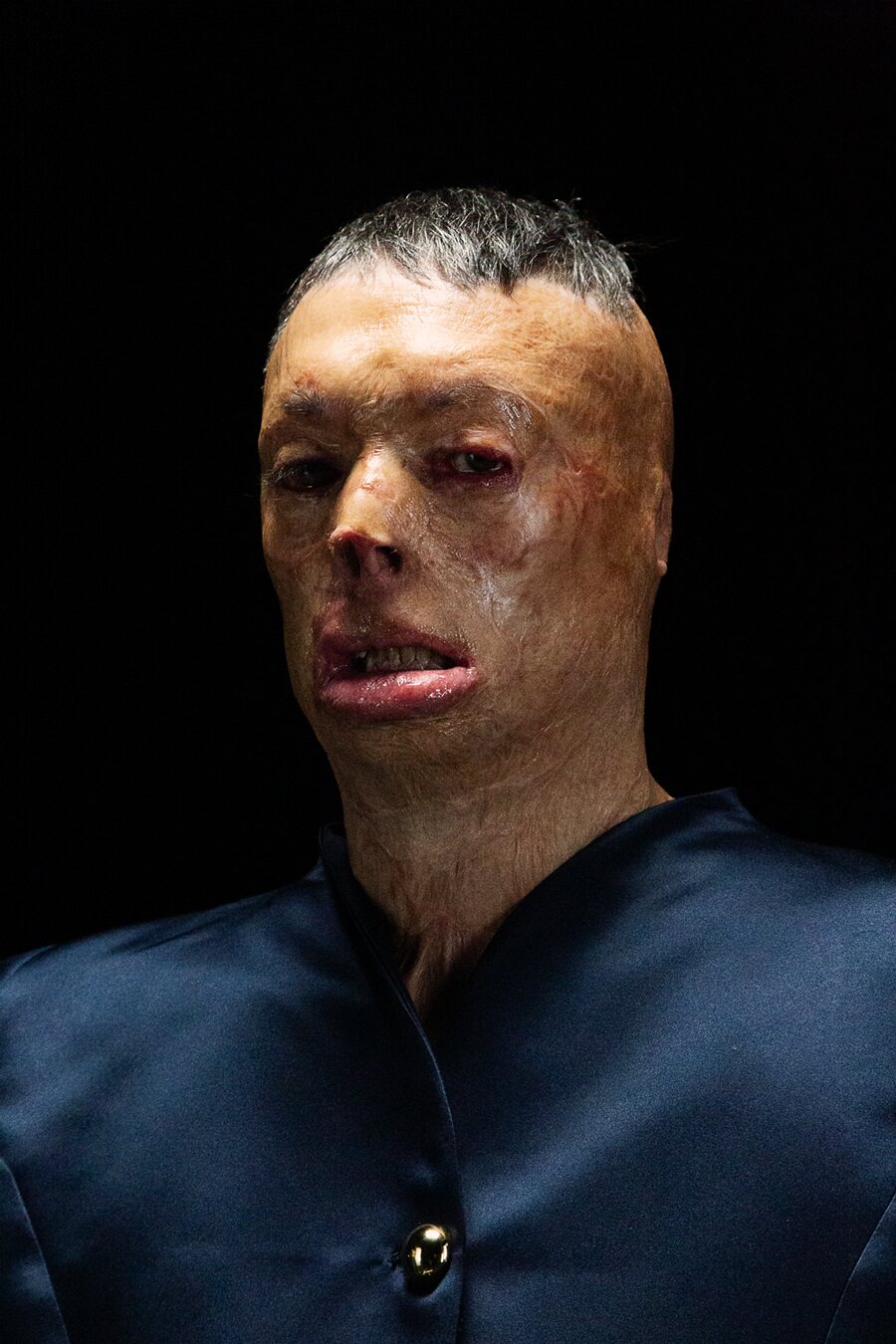 Al margen