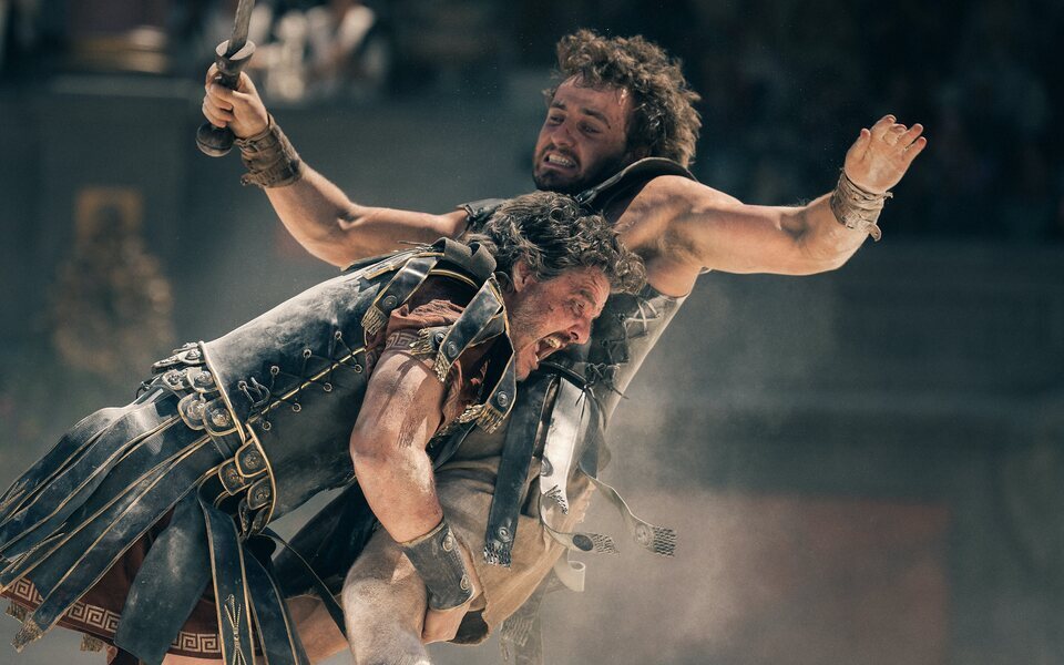 Amor en el Imperio Romano: La premiere de 'Gladiator II' en Londres se llena de abrazos y encuentros emocionantes