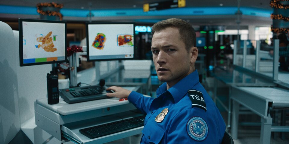 Netflix ya arrasó la Navidad de 2024 con 'Equipaje de mano'