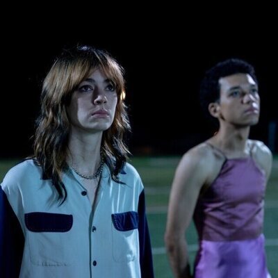 Vi el brillo del televisor