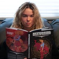 'Supergirl: Woman of Tomorrow': Así es el logo de la película de DC protagonizada por Milly Alcock