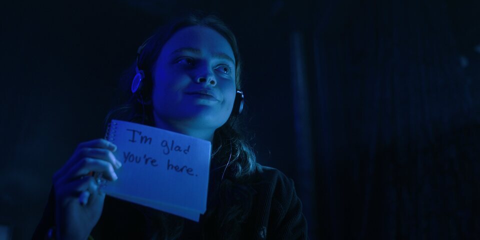 Sadie Sink siendo Max en 'Stranger Things' T4