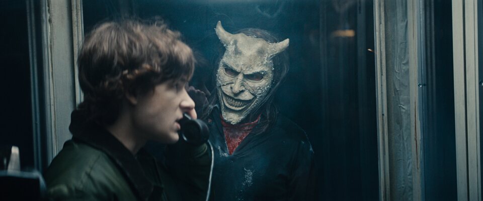 El teléfono negro 2