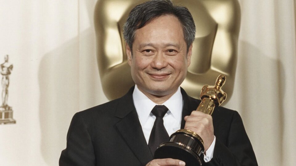 Ang Lee con el Oscar a Mejor Director por 'Brokeback Mountain'