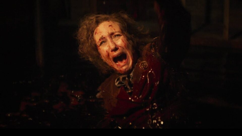 Lorraine Warren interpretanda por Vera Farmiga en la última entrega de 'Expediente Warren'