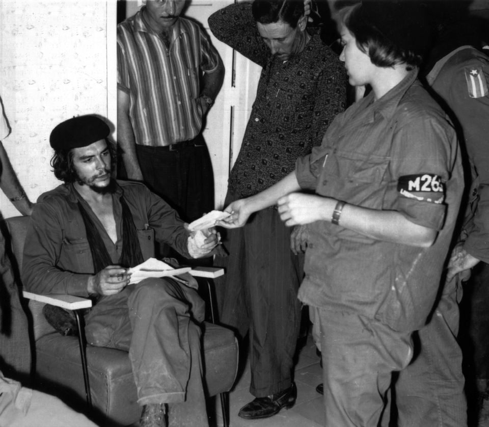 Che, un hombre nuevo