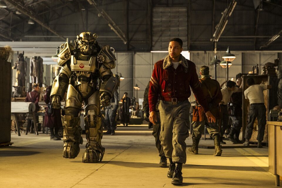 Aaron Moten como Maximus en la segunda temporada de 'Fallout'
