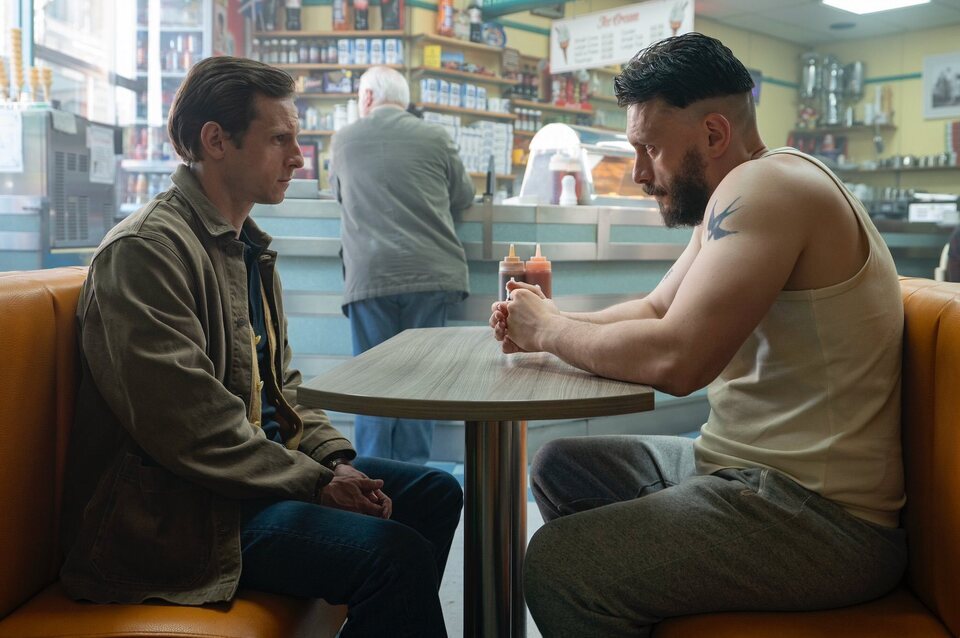 Jamie Bell y Richard Gadd son medio hermanos en 'Half Man' 