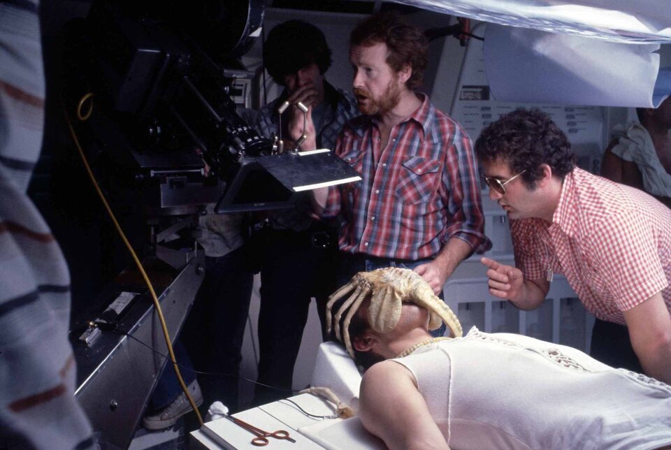 Rodley Scottt en el rodaje de 'Alien: El octavo pasajero'